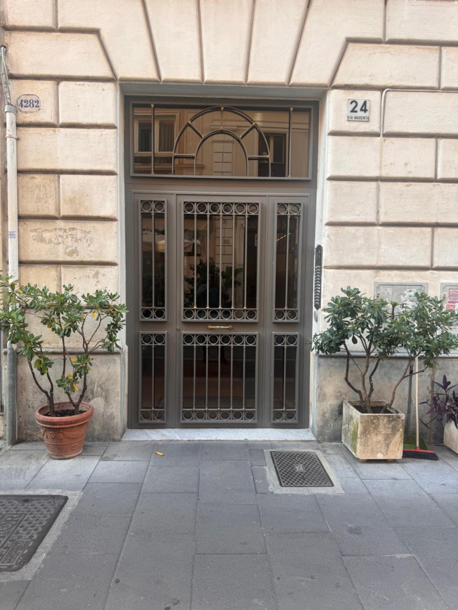 Baraka 24 Hostel Rome Exterior photo