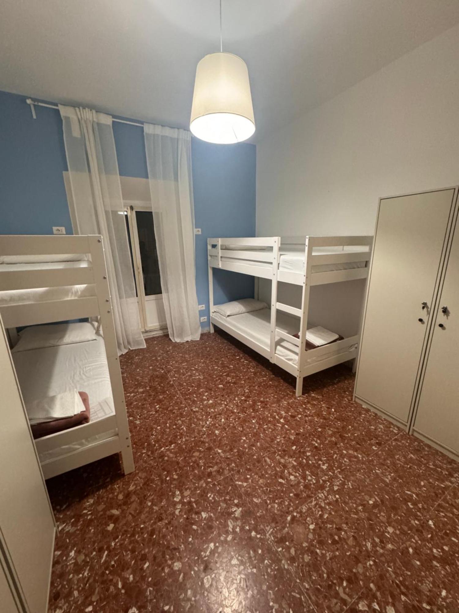 Baraka 24 Hostel Rome Exterior photo